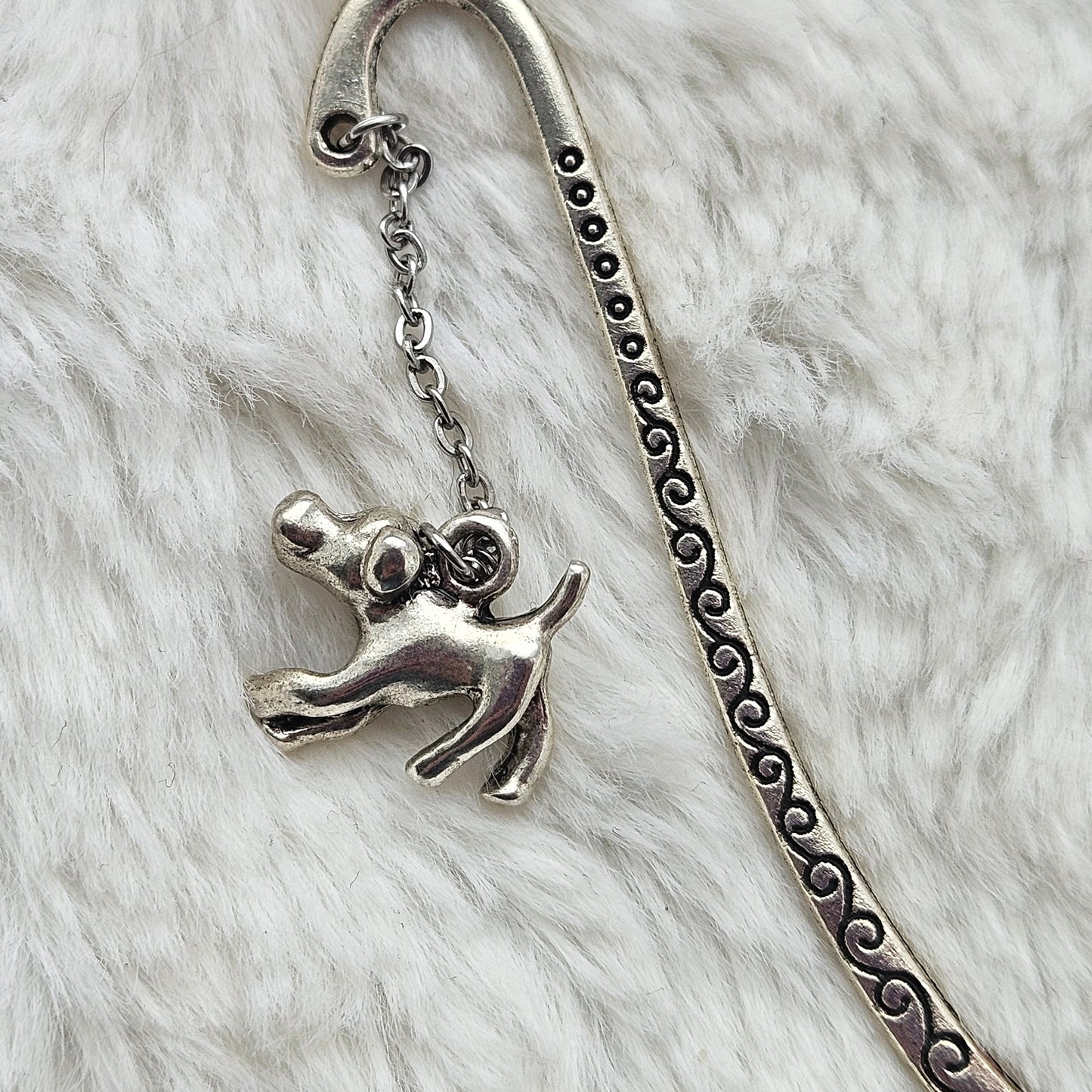 Dog bookmark