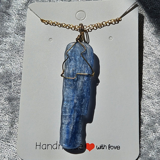 Wire Wrapped Kyanite Necklace