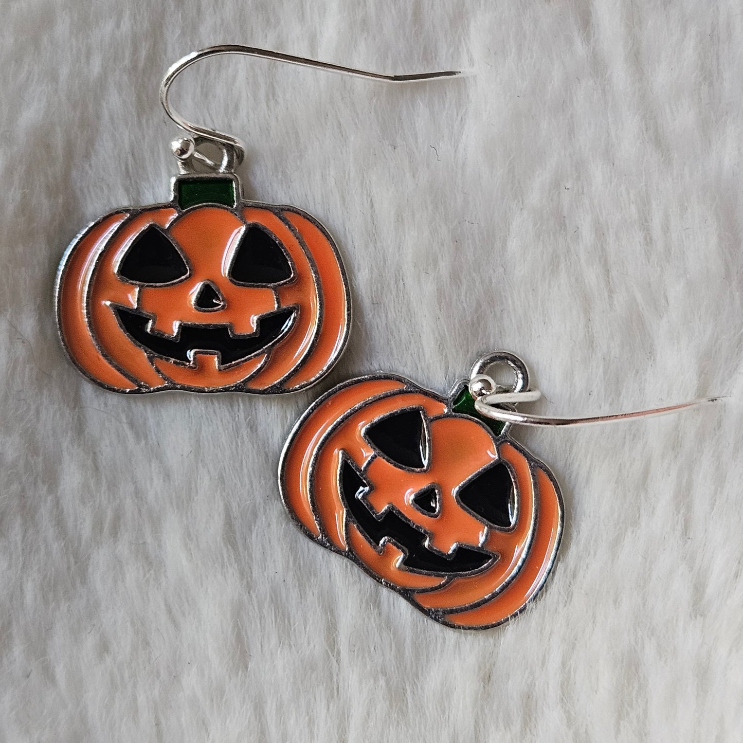 *Smiling Pumpkin Earrings
