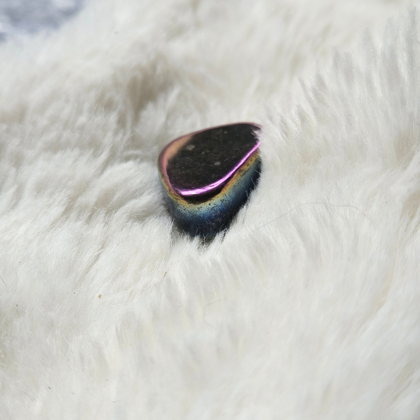 Aura Coated Hematite