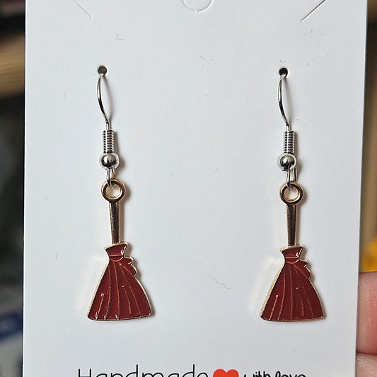 Broom earrings