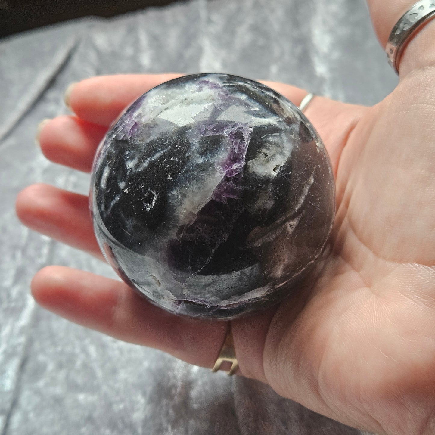 Fluorite in Spharelite Sphere