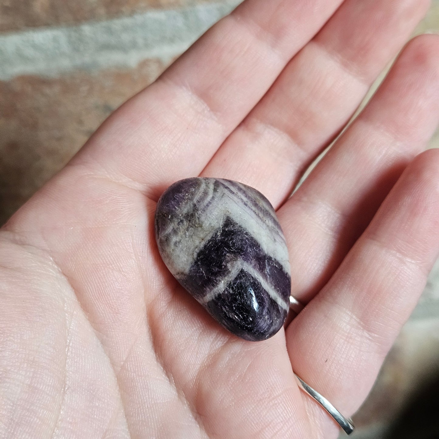 Cheveron Amethyst Tumble