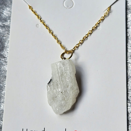 Aura Coated Quartz Necklace